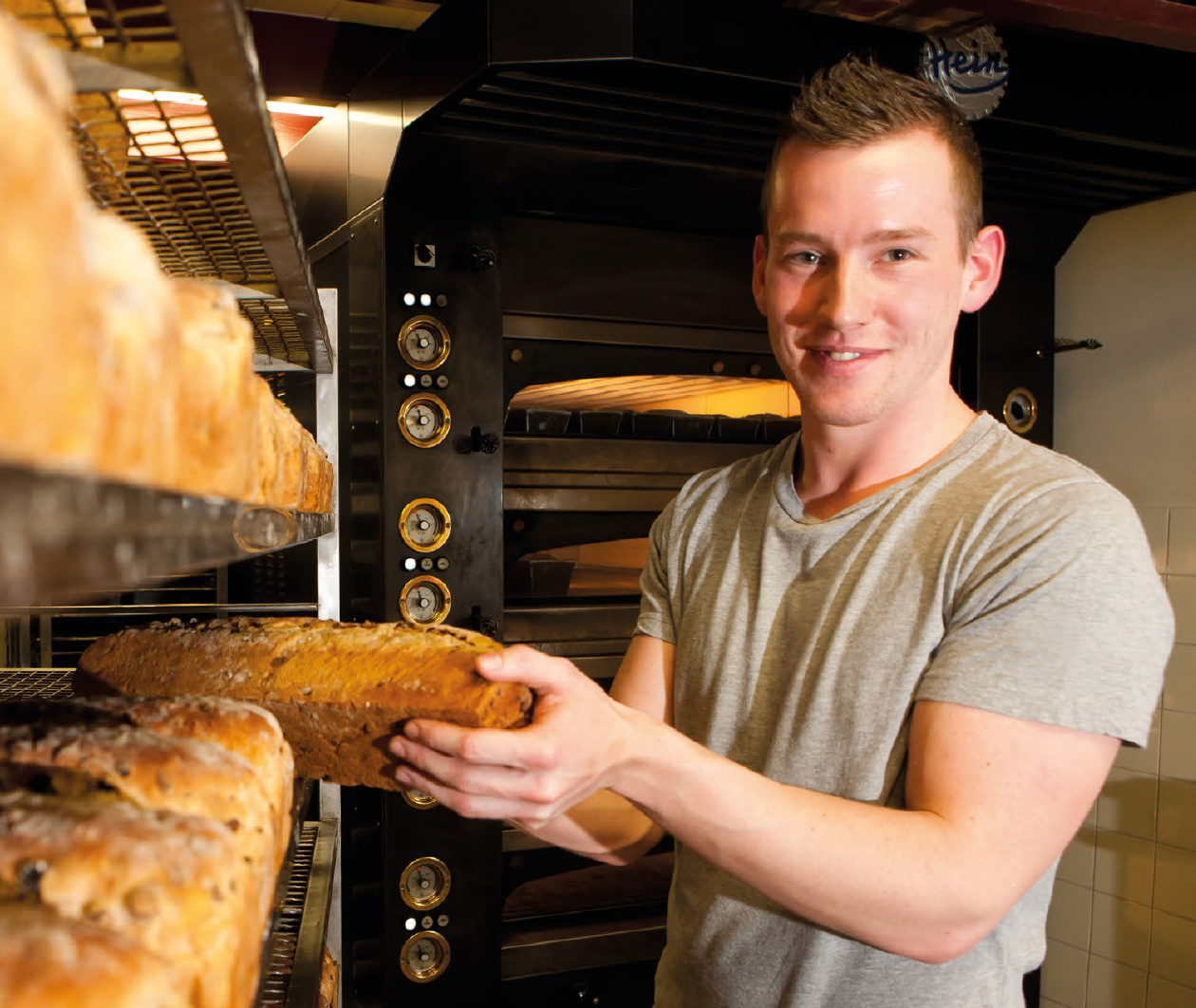 Four BAKELUX en action